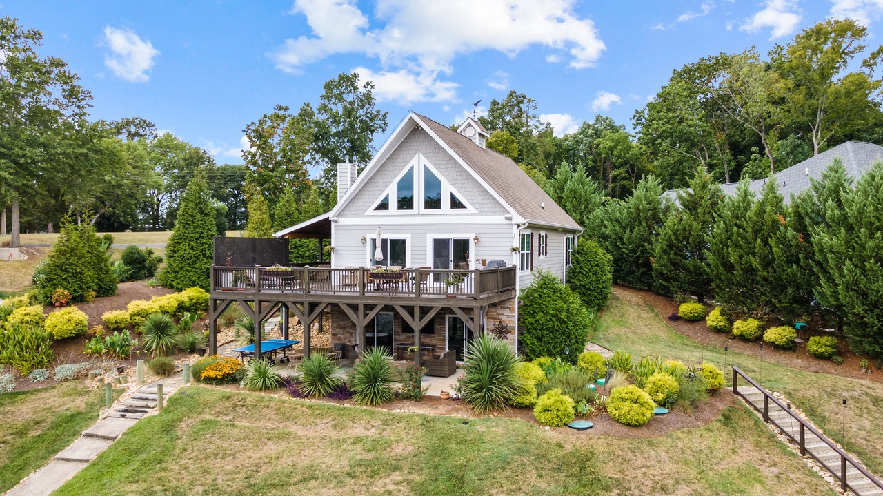 Photo of Outdoor in Steele Creek