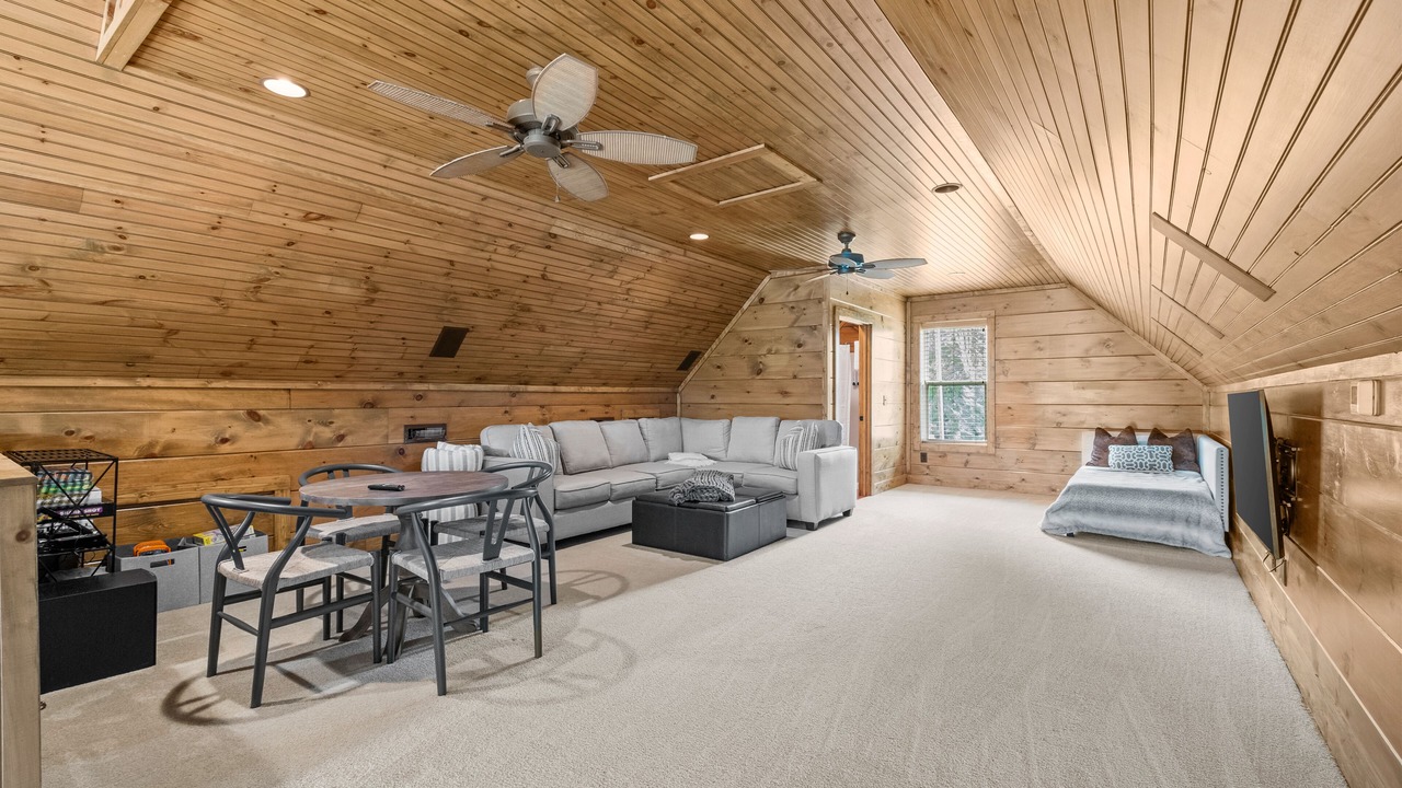 Photo of Livingroom in Steele Creek