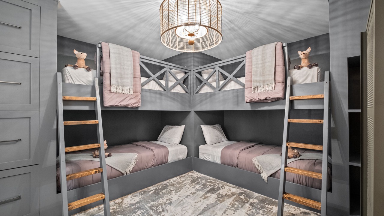 Photo of Bedroom in Steele Creek