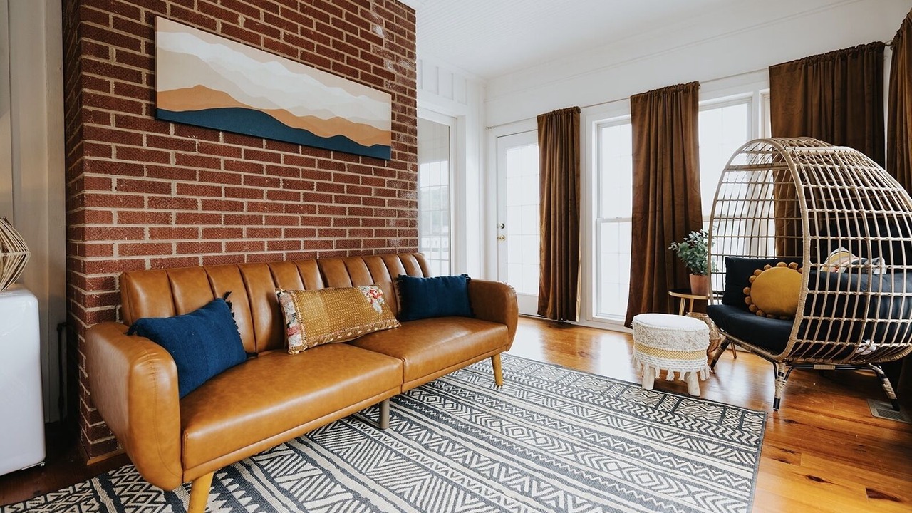 Photo of Livingroom in New London