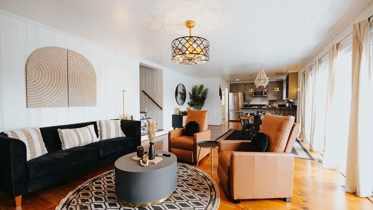 Photo of Livingroom in New London