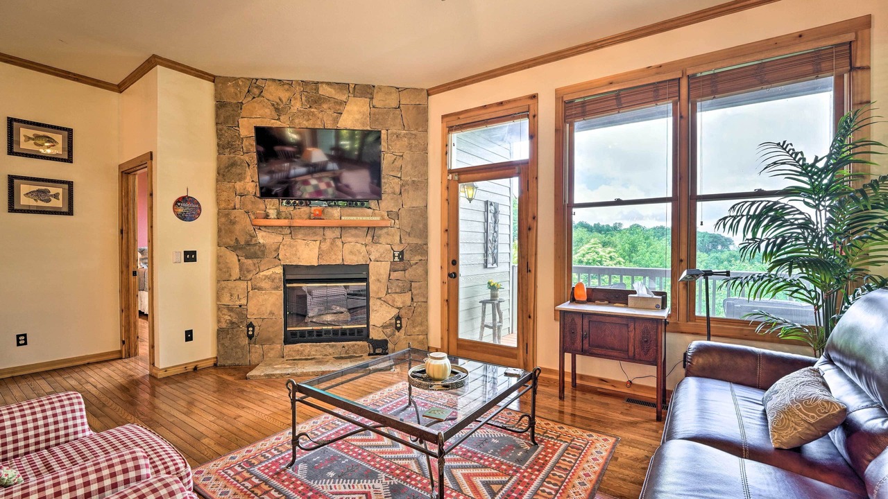 Photo of Livingroom in Mountain Air