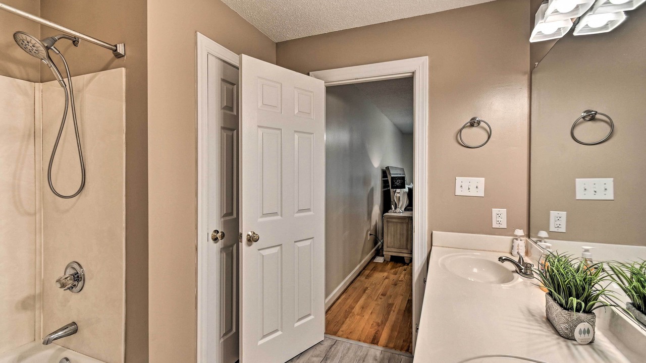 Photo of Bathroom in Lillington