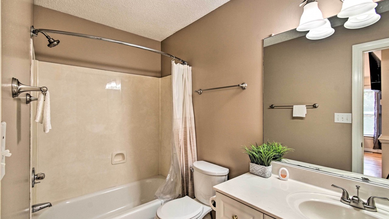 Photo of Bathroom in Lillington