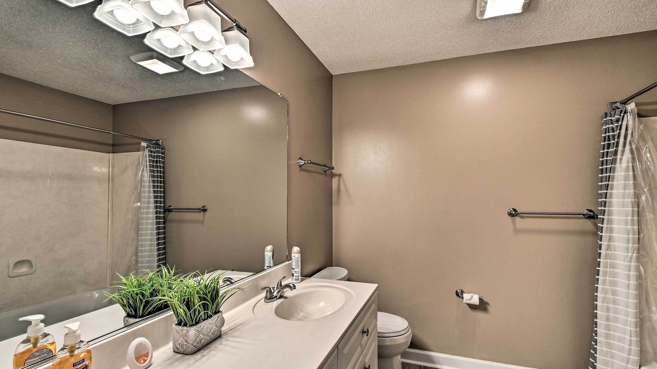 Photo of Bathroom in Lillington