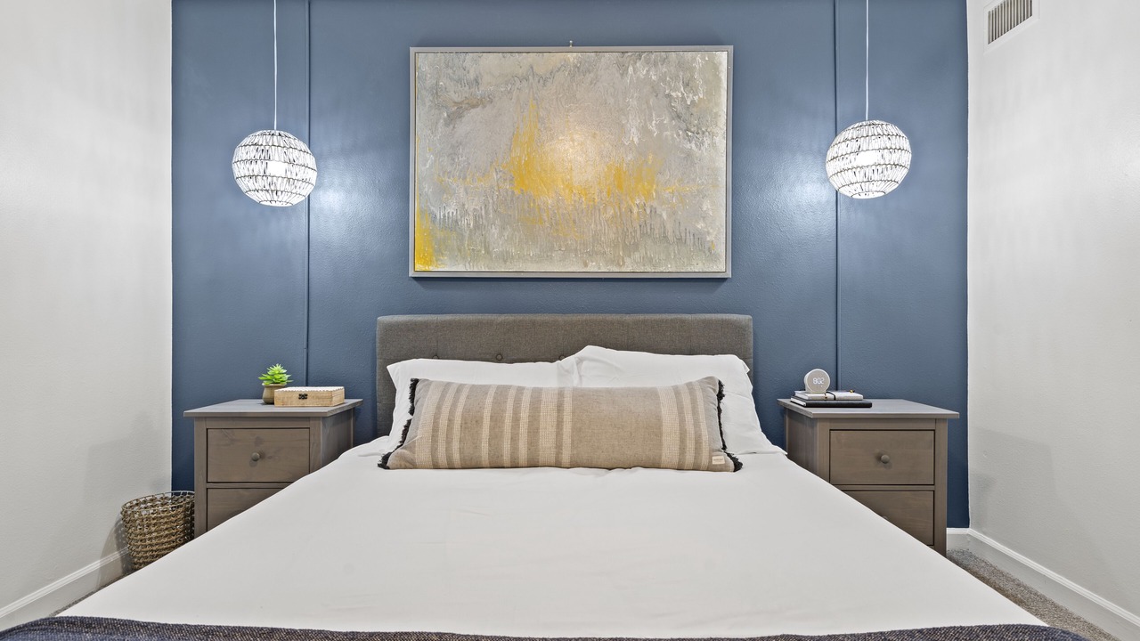 Photo of Bedroom in Cotswold