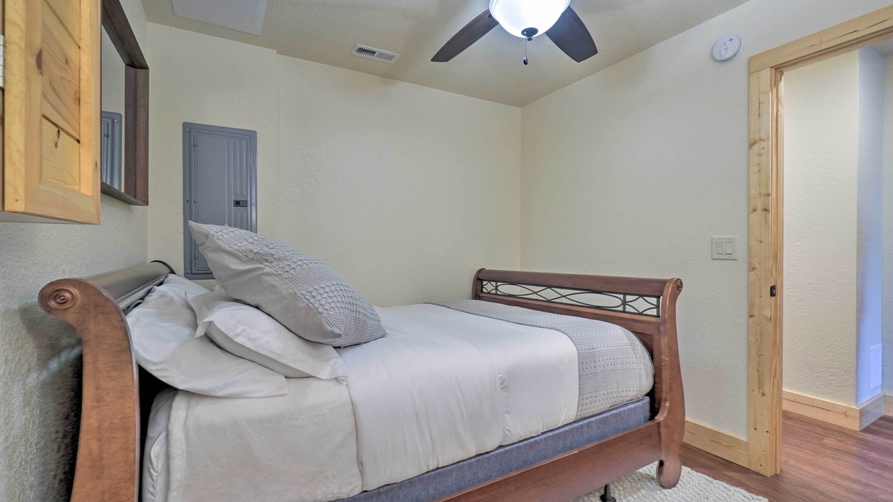 Photo of Bedroom in Unaka