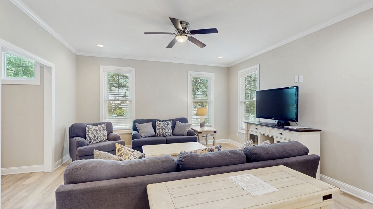 Photo of Livingroom in Morehead City