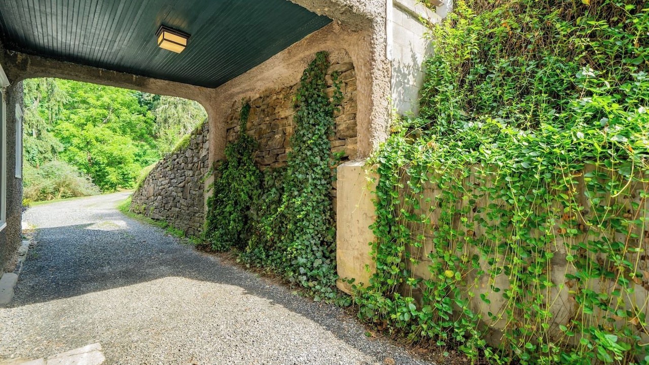 Photo of Outdoor in Marshall