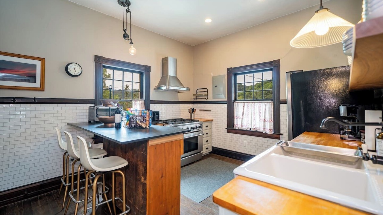 Photo of Kitchen in Marshall