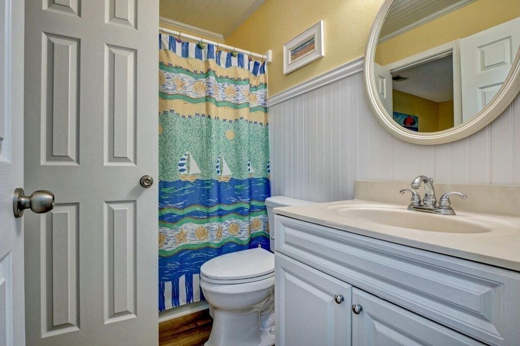 Photo of Bathroom in North Topsail Beach