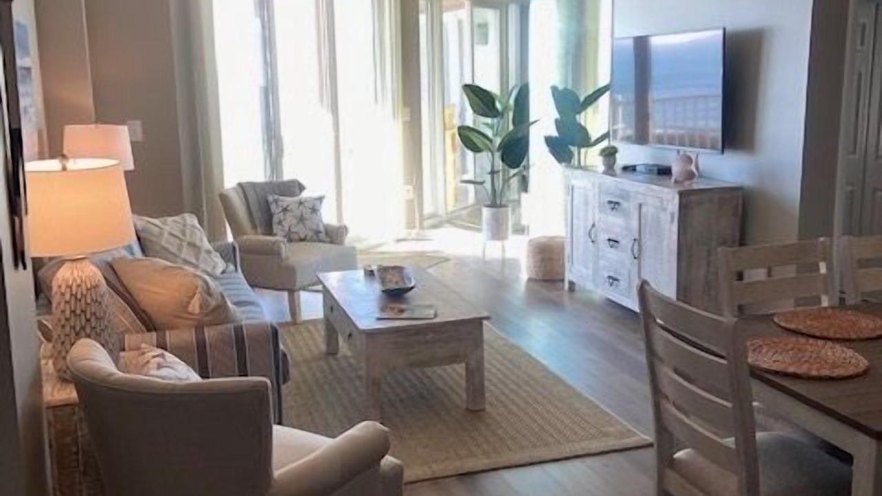 Photo of Livingroom in Sneads Ferry