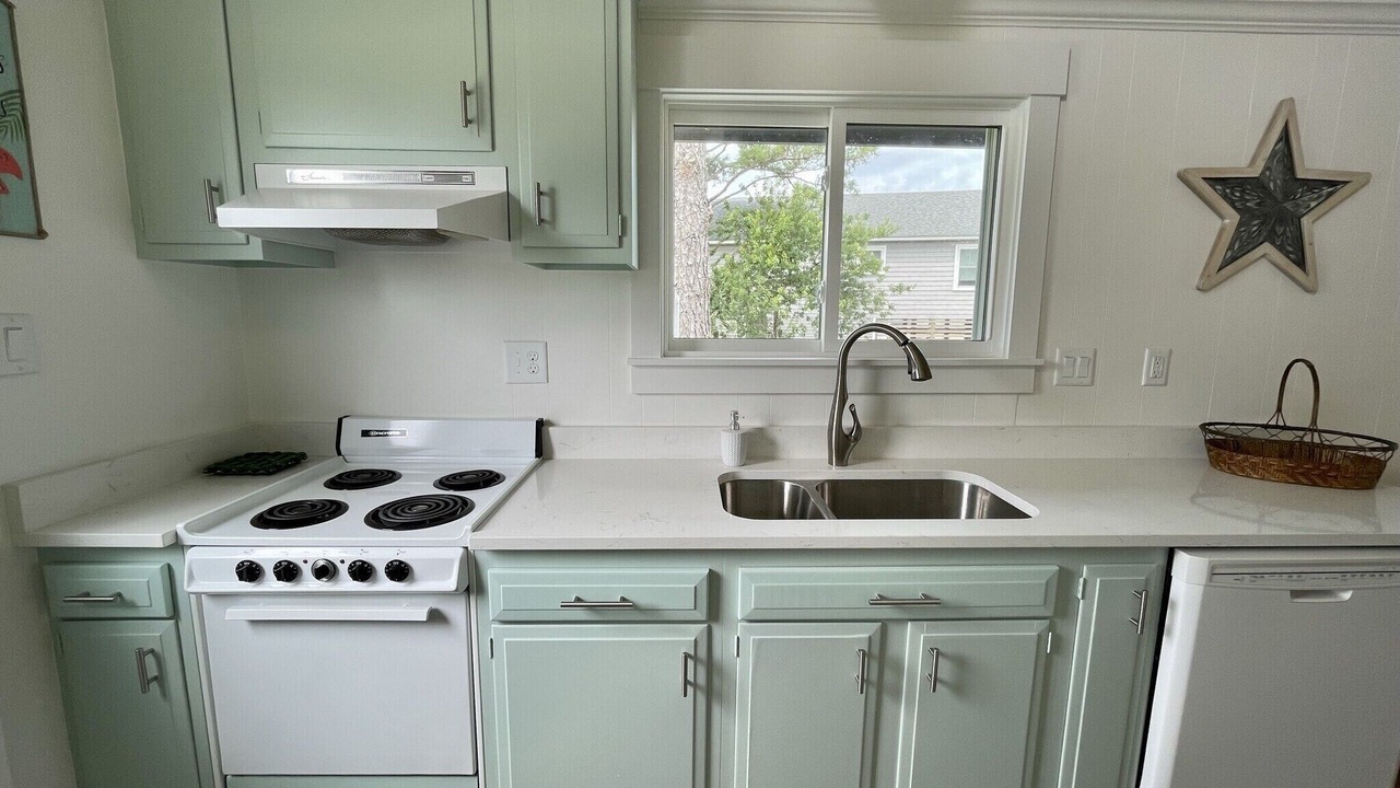 Photo of Kitchen in Colington Harbour