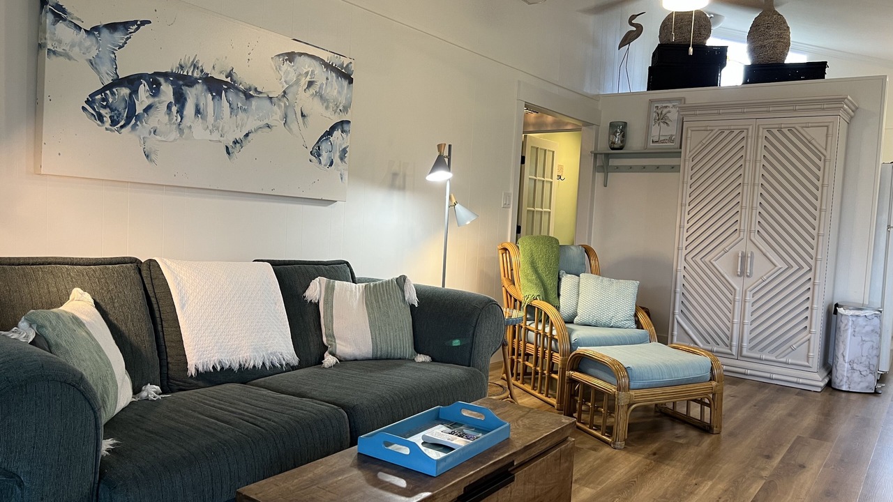 Photo of Livingroom in Colington Harbour