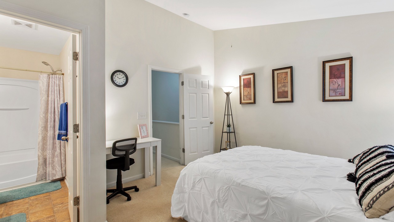 Photo of Bedroom in Northeast Raleigh