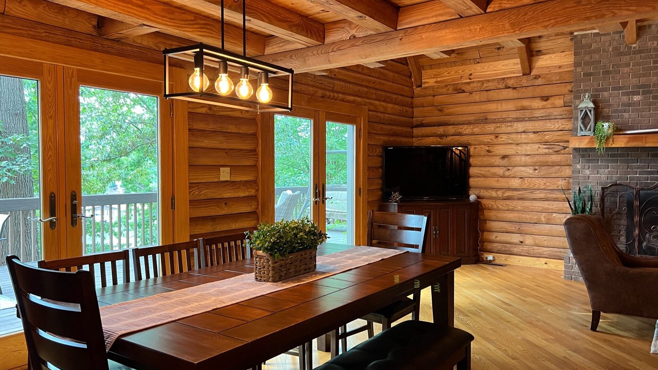 Photo of Livingroom in Lake Norman of Catawba