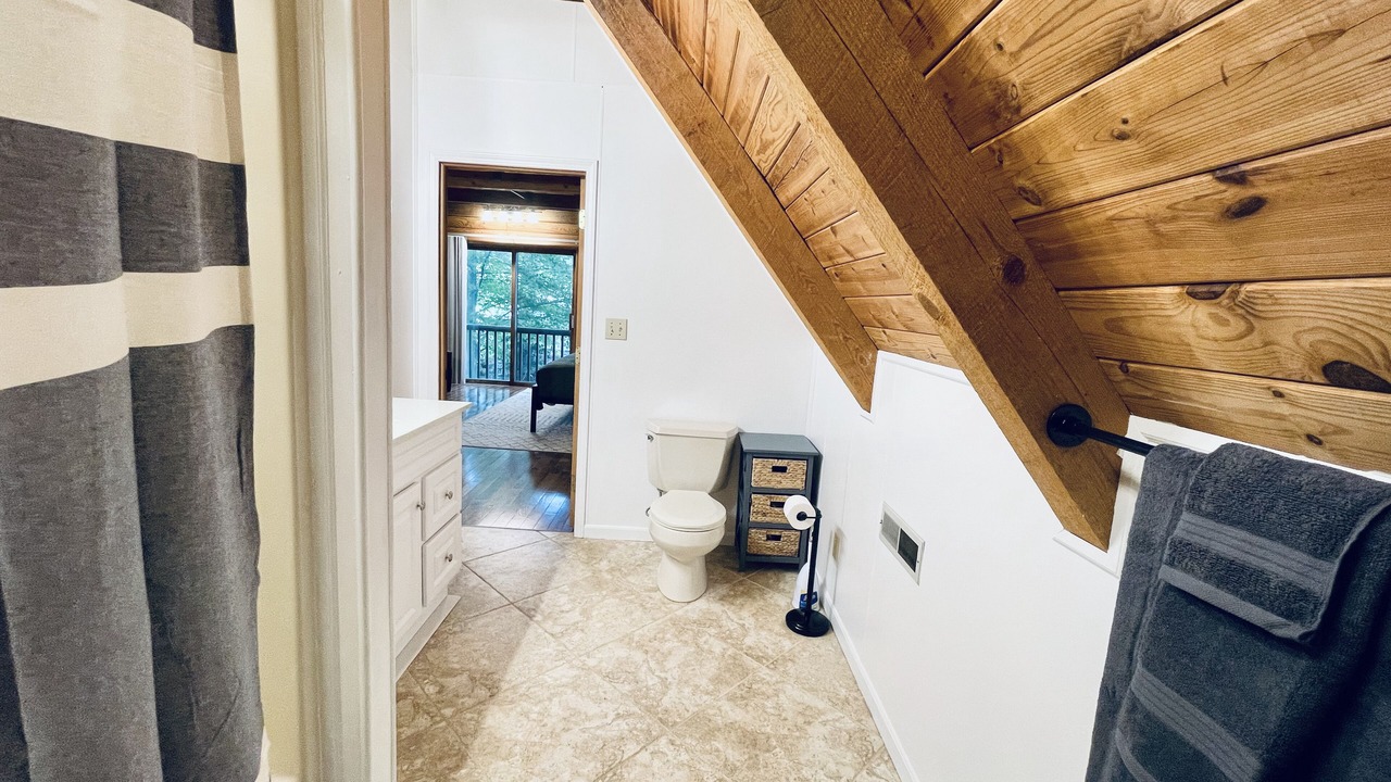 Photo of Bathroom in Lake Norman of Catawba