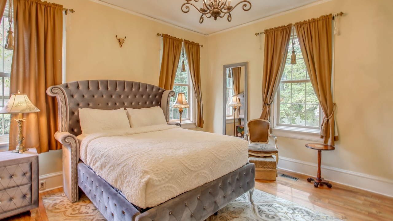 Photo of Bedroom in Laurinburg