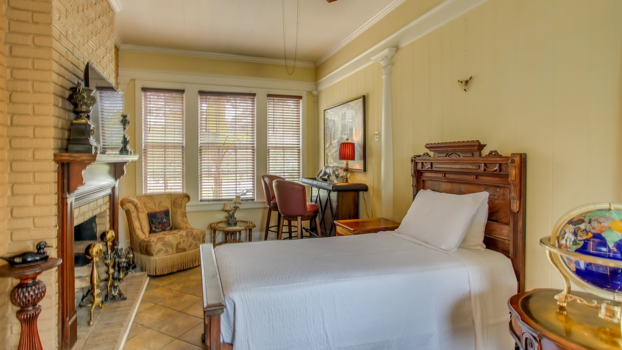 Photo of Livingroom in Laurinburg