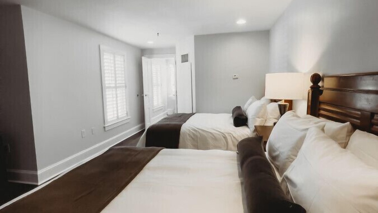 Photo of Bedroom in Downtown