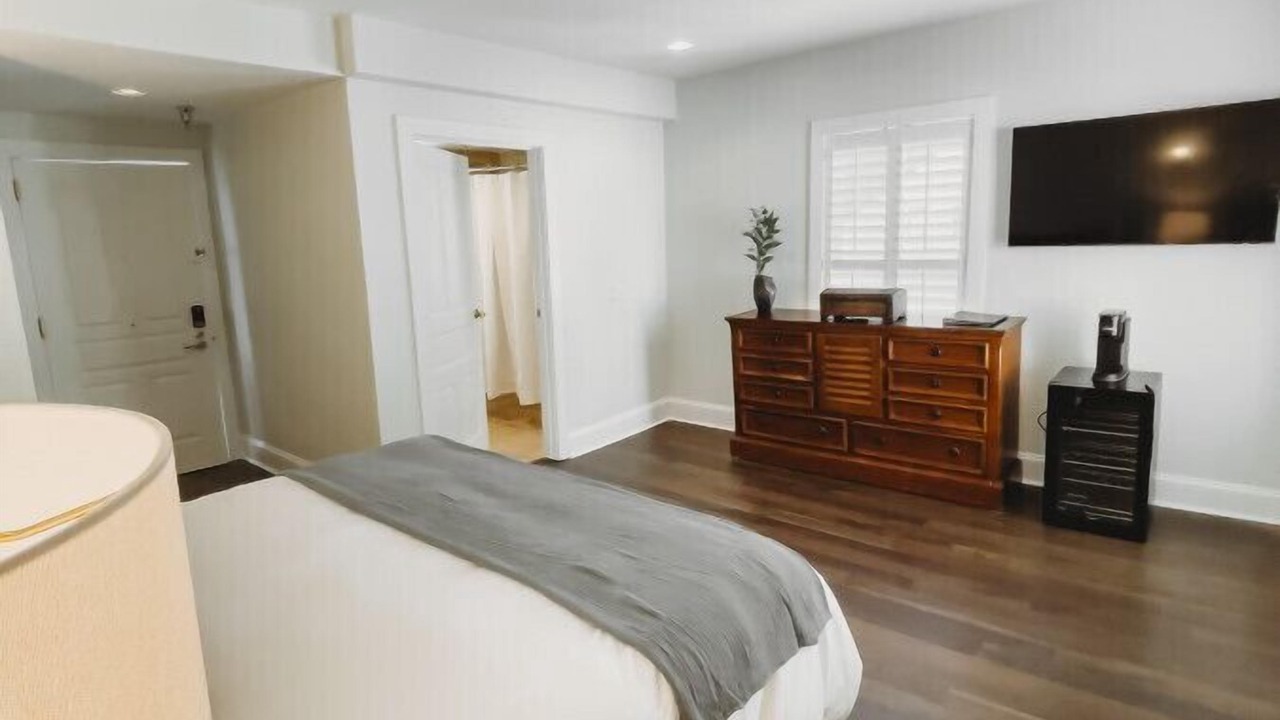 Photo of Bedroom in Downtown