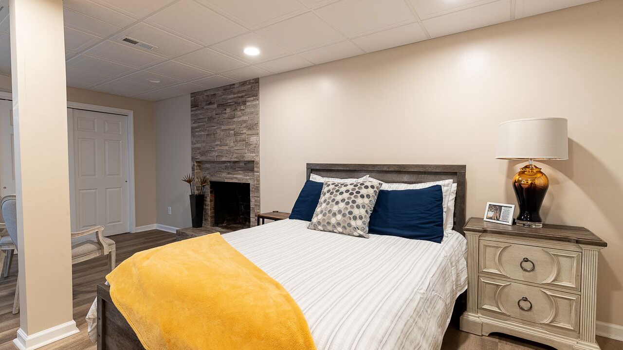 Photo of Livingroom in Northwest Raleigh