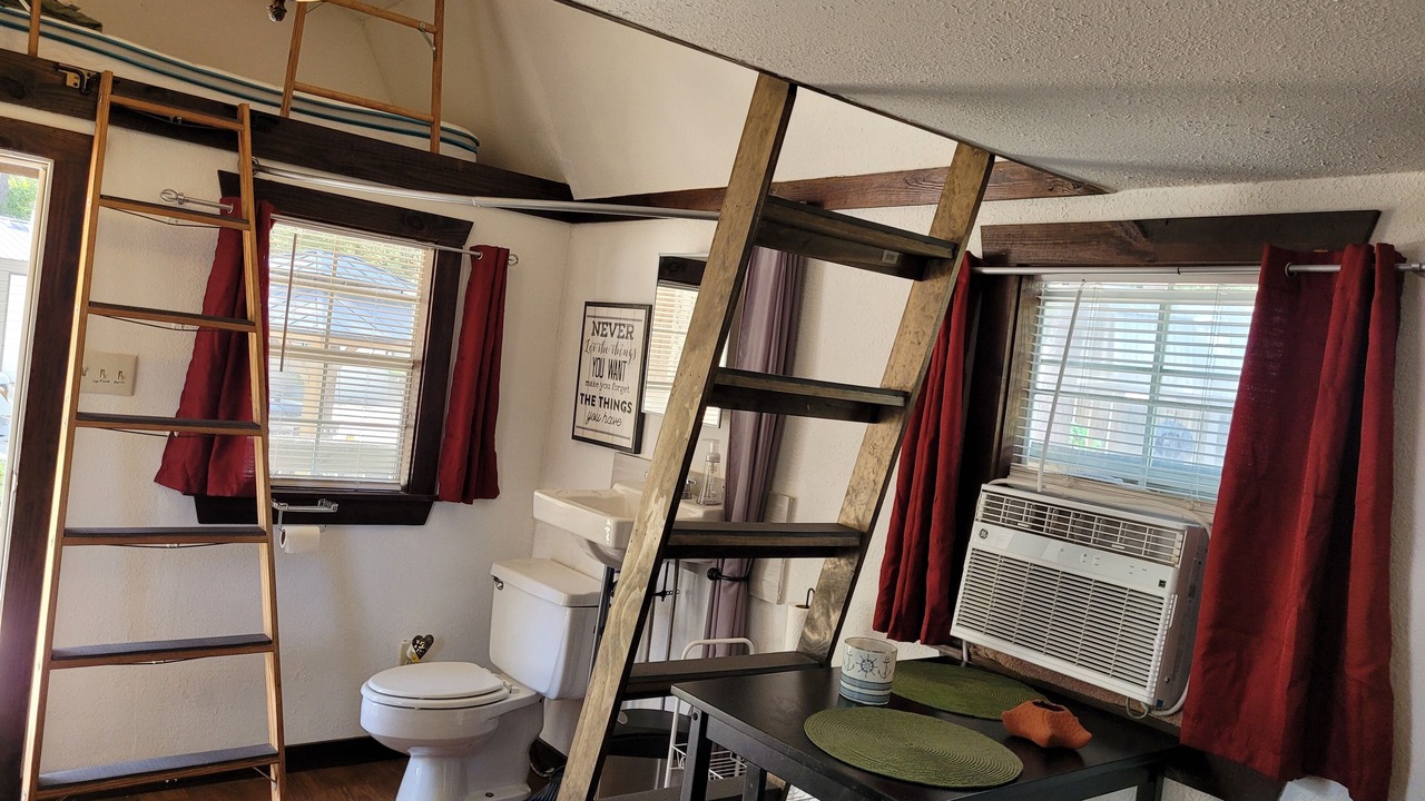 Photo of Bedroom in Brices Creek