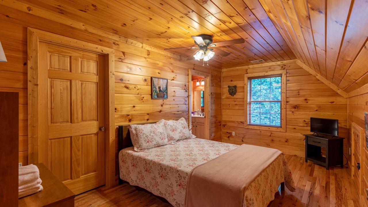 Photo of Bedroom in Todd