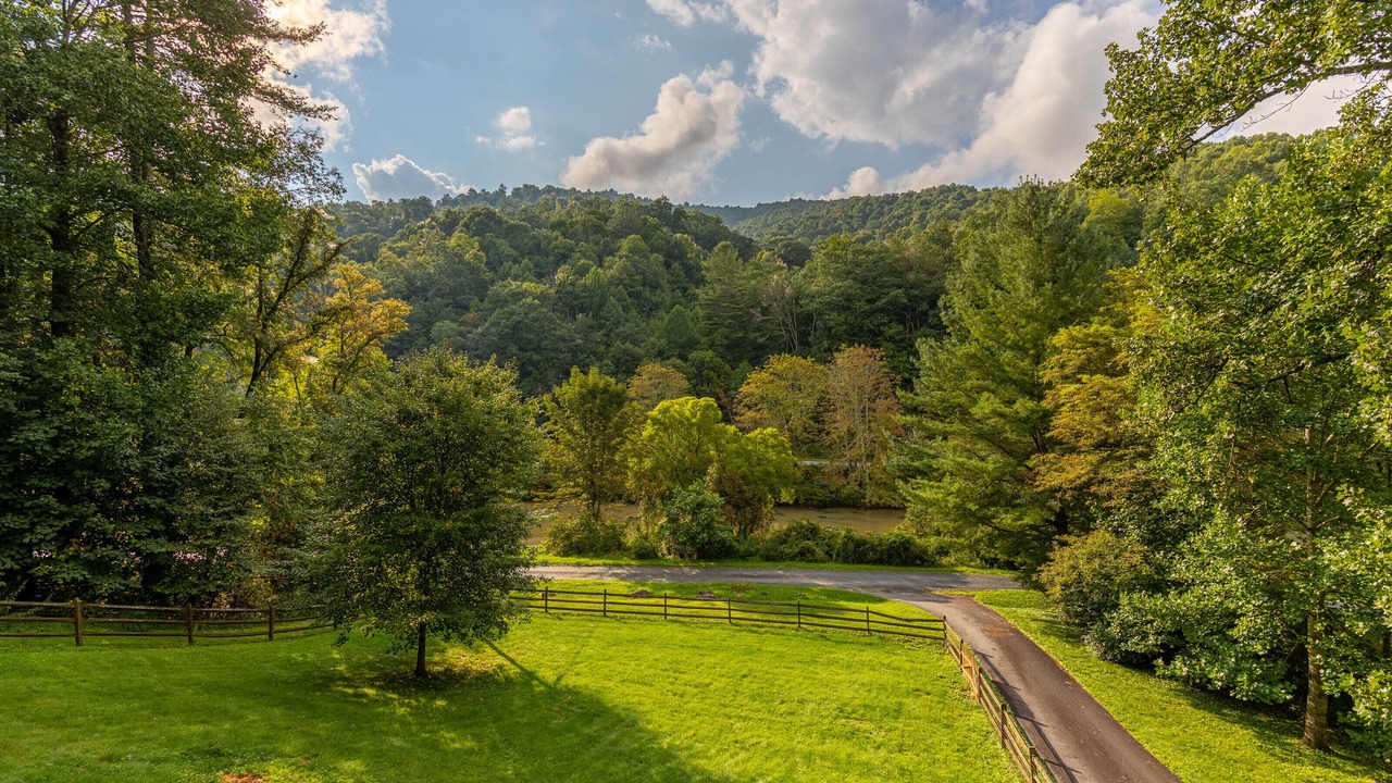 Photo of Outdoor in Todd