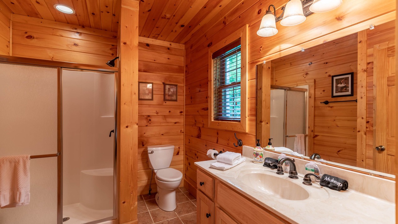 Photo of Bathroom in Todd