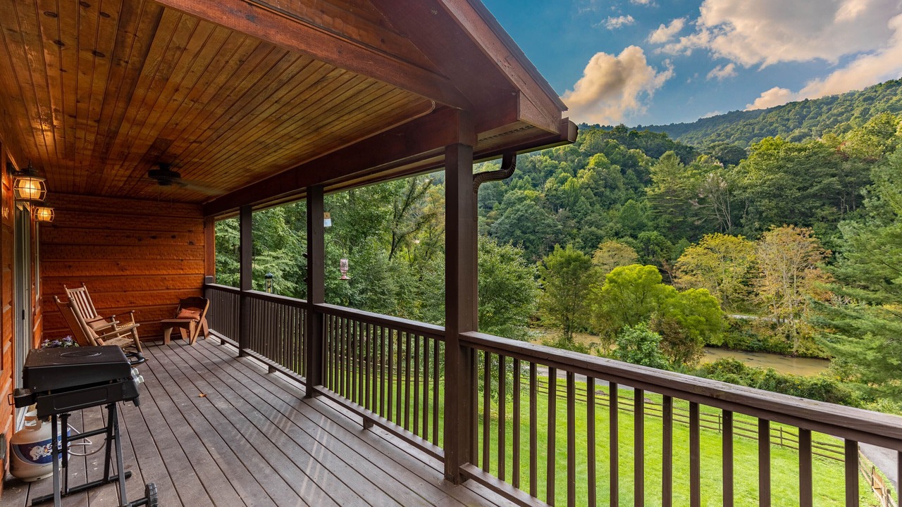 Photo of Patio Balcony in Todd