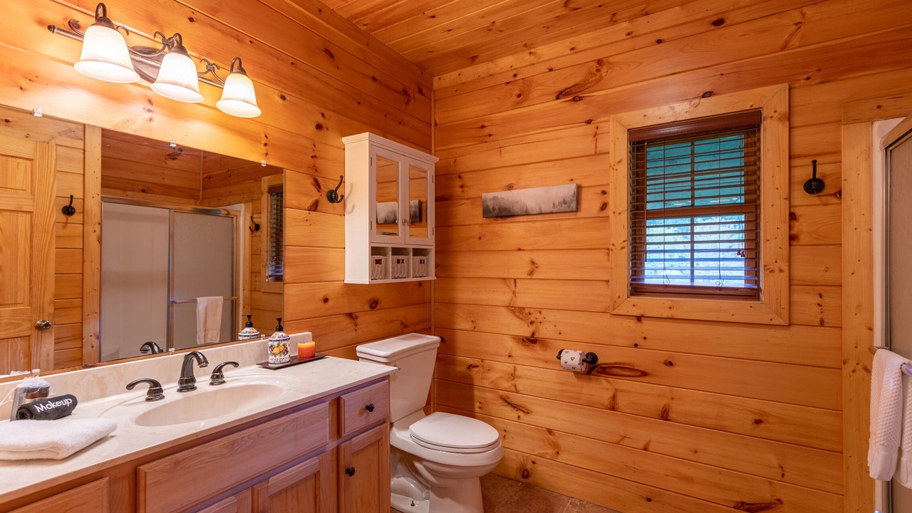 Photo of Bathroom in Todd