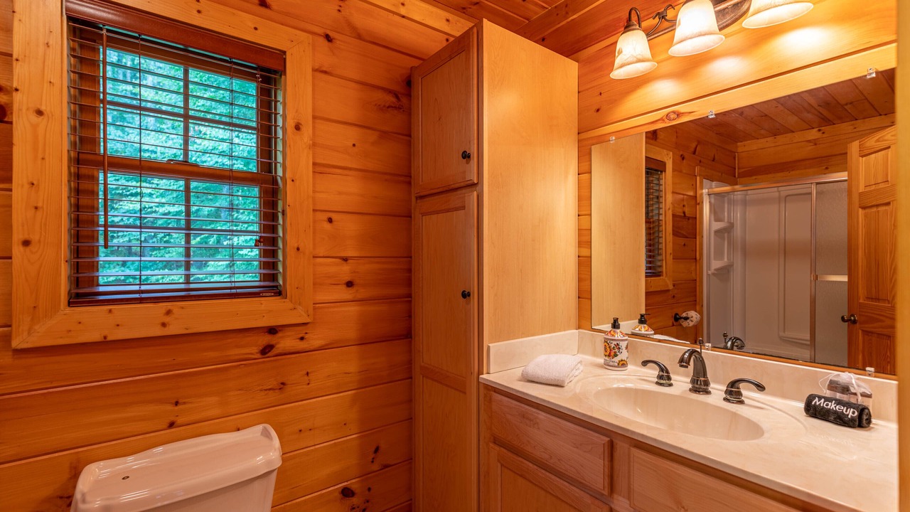 Photo of Bathroom in Todd