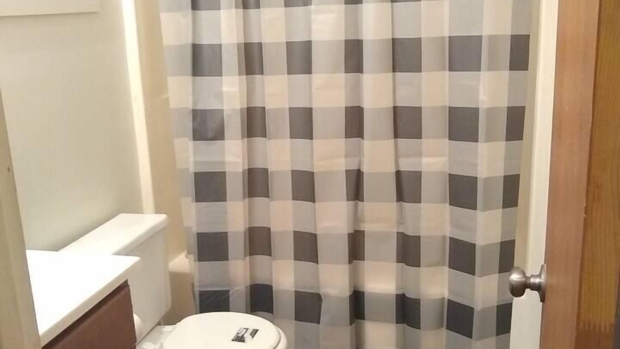 Photo of Bathroom in Piney Green