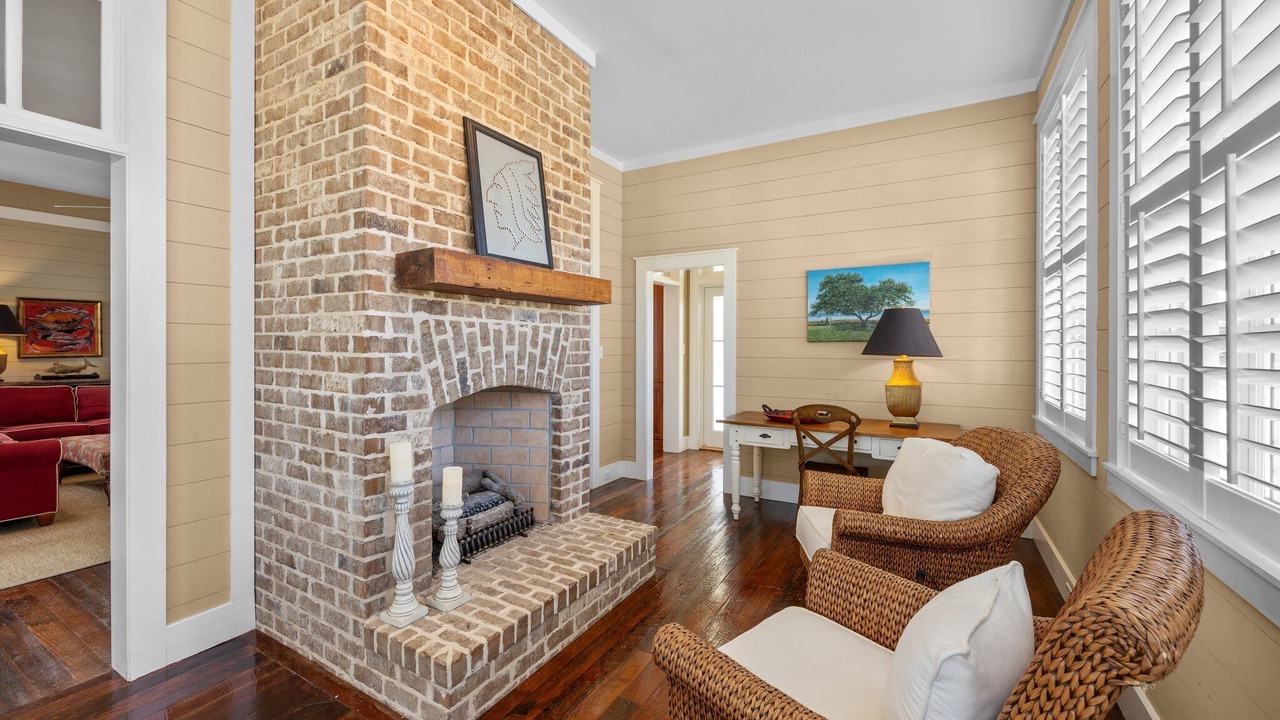Photo of Livingroom in Oriental