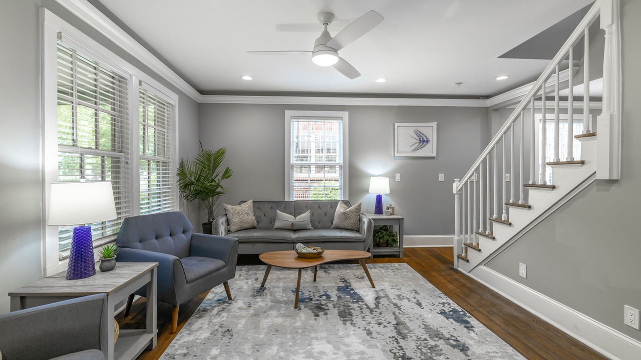 Photo of Livingroom in Wesley Heights