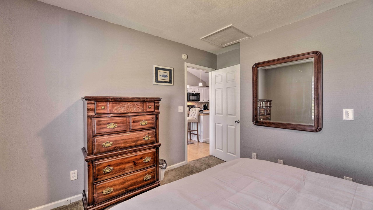 Photo of Bedroom in Pantego