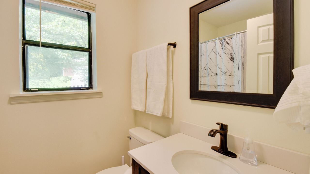 Photo of Bathroom in Murphy