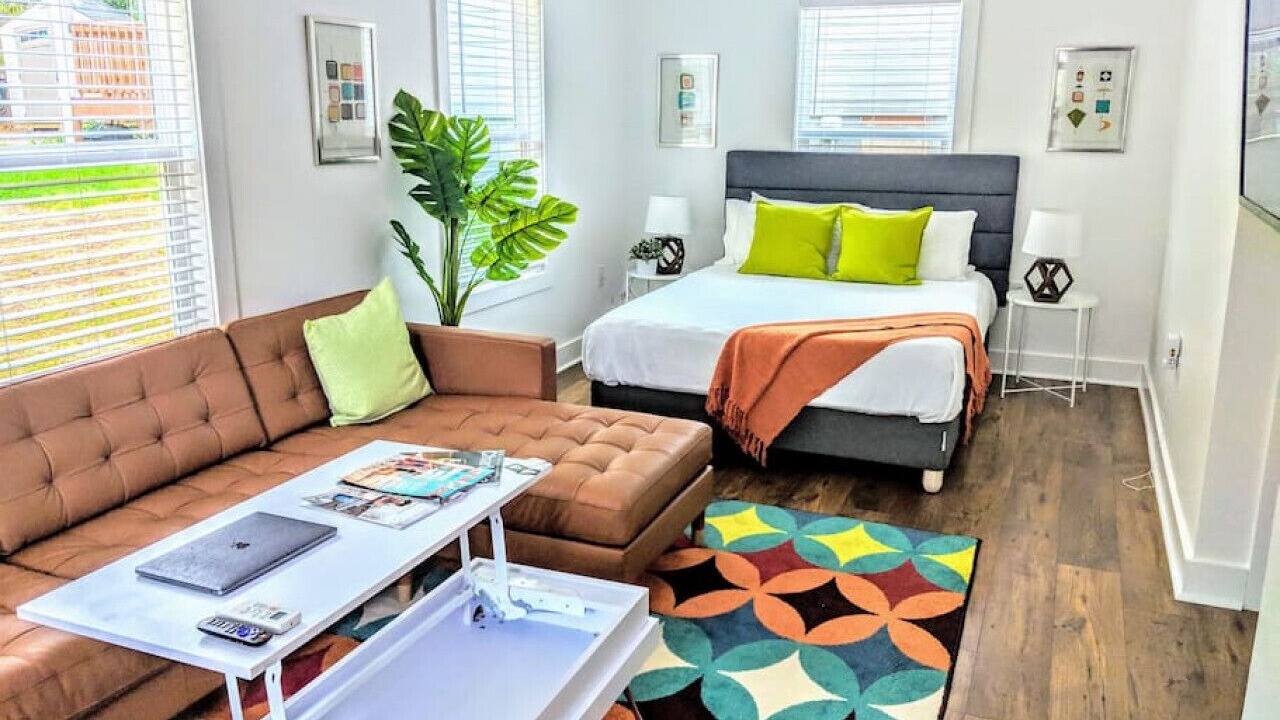 Photo of Bedroom in Villa Heights