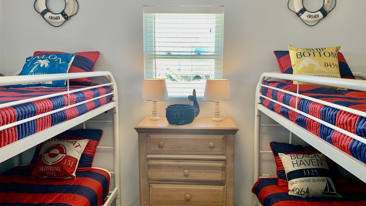 Photo of Bedroom in Rodanthe