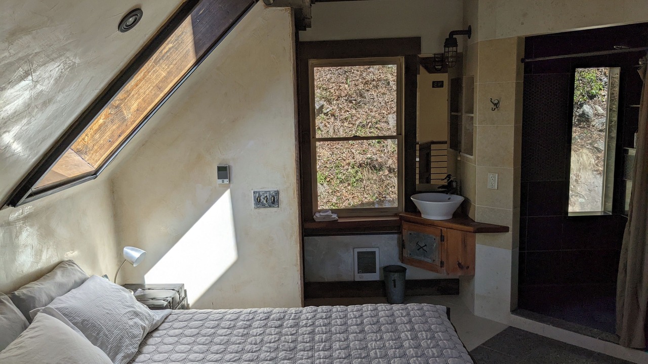 Photo of Bedroom in Cullowhee