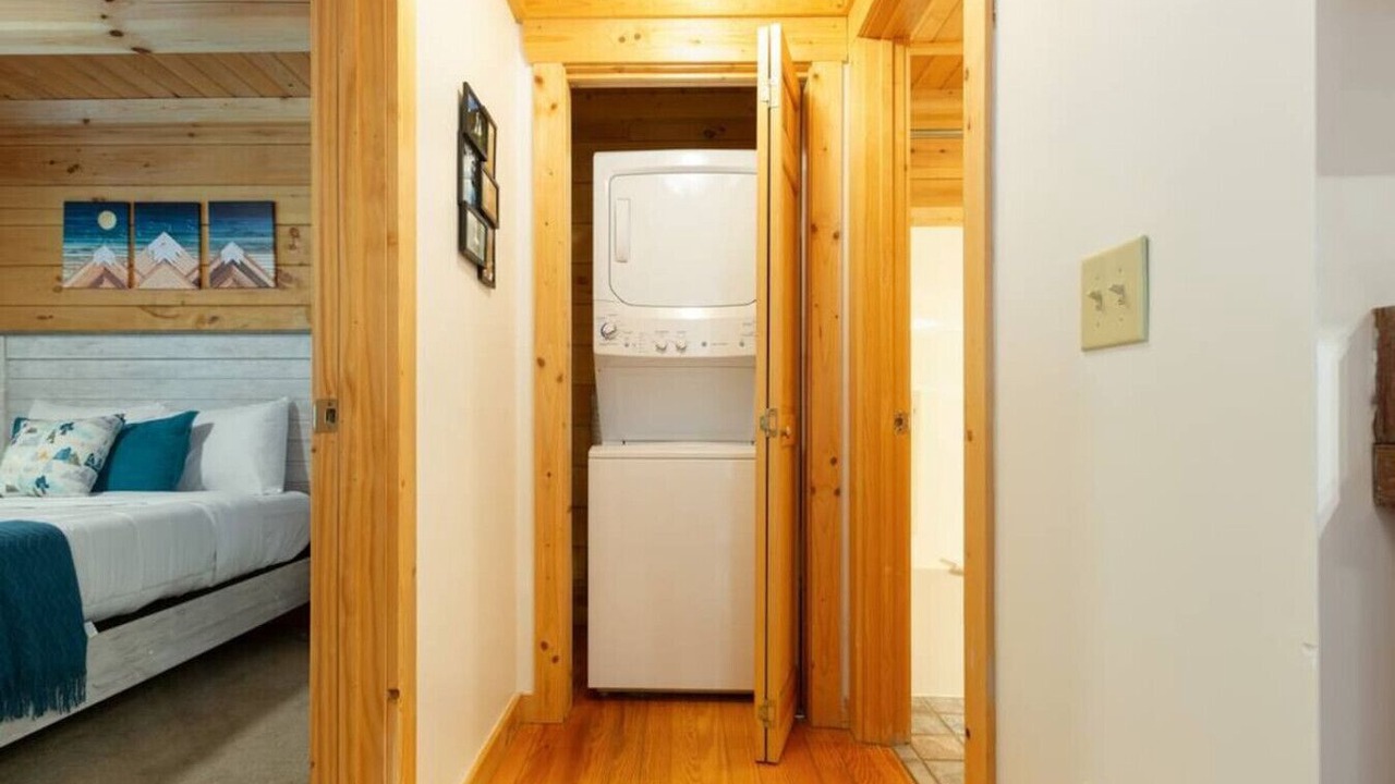 Photo of Bedroom in Sweetbriar Farms