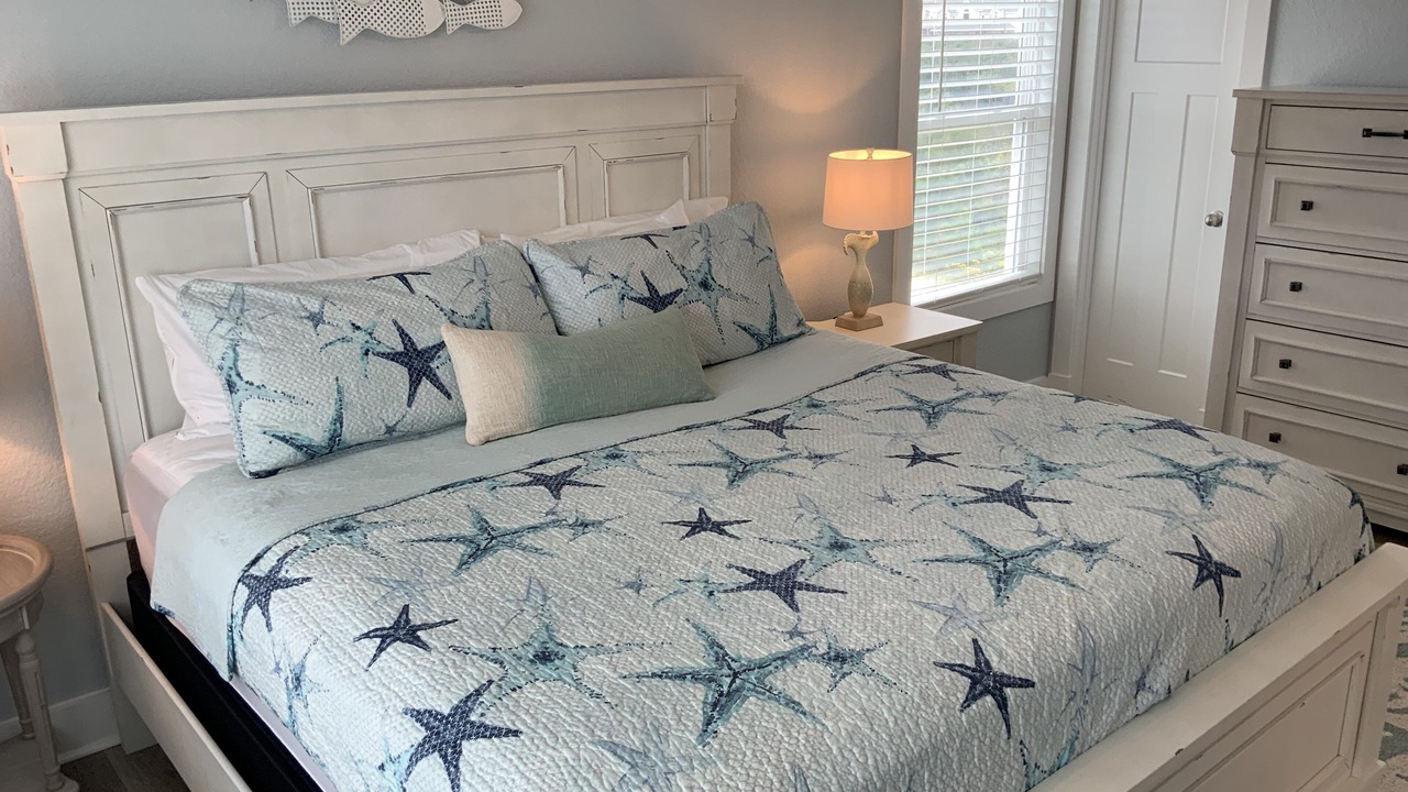 Photo of Bedroom in Carova Beach
