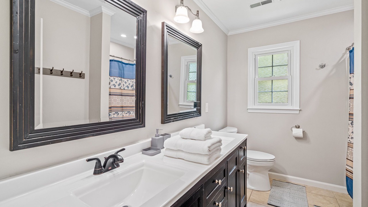 Photo of Bathroom in Elon College