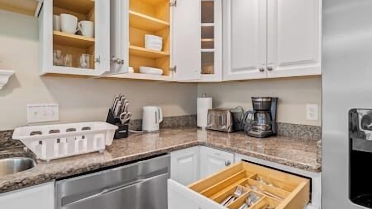 Photo of Kitchen in Elon