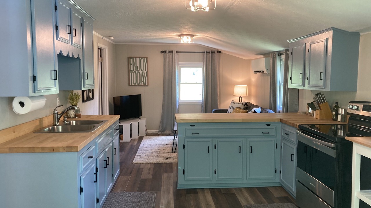 Photo of Kitchen in Barnardsville