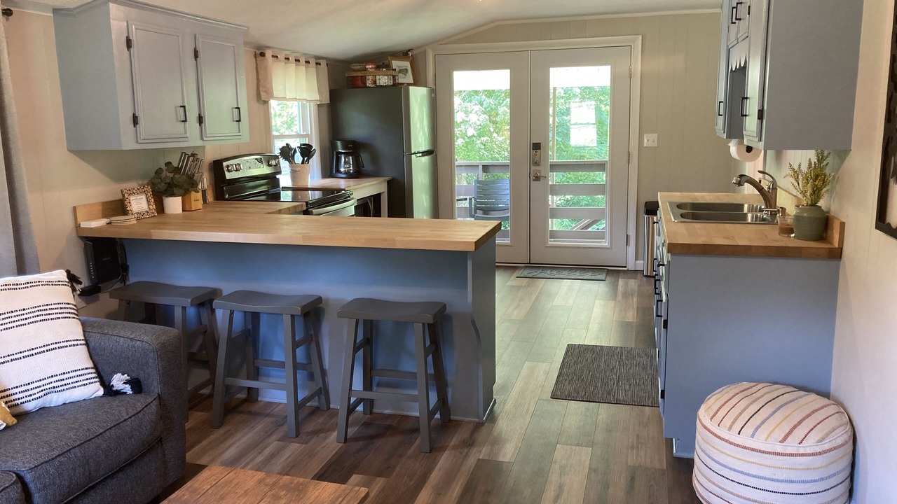 Photo of Kitchen in Barnardsville