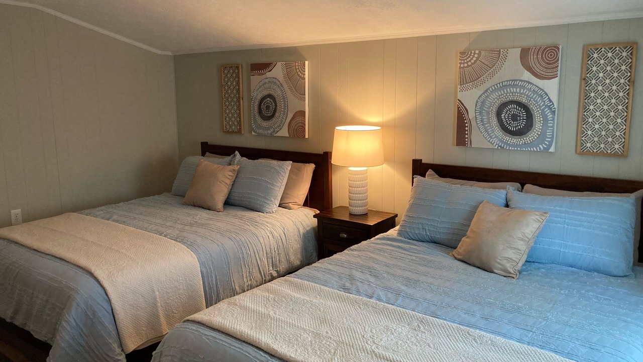 Photo of Bedroom in Barnardsville