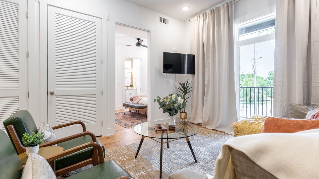 Photo of Bedroom in Inglewood