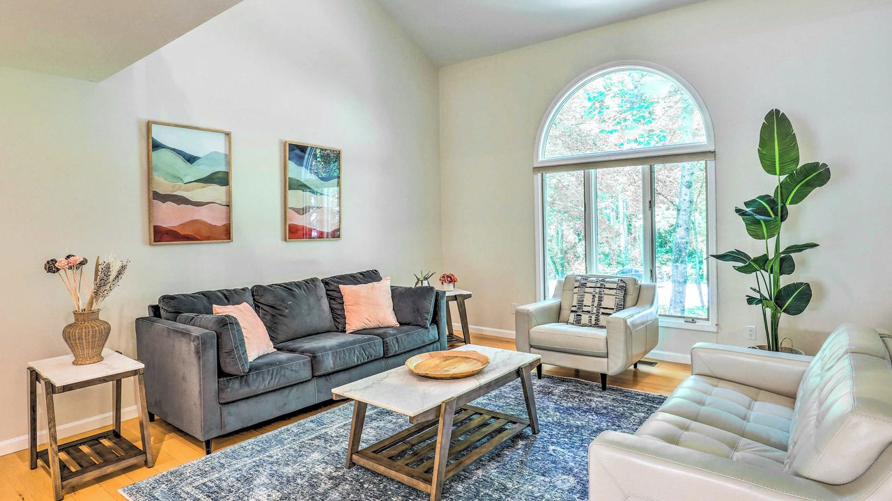 Photo of Bedroom in Royal Pines